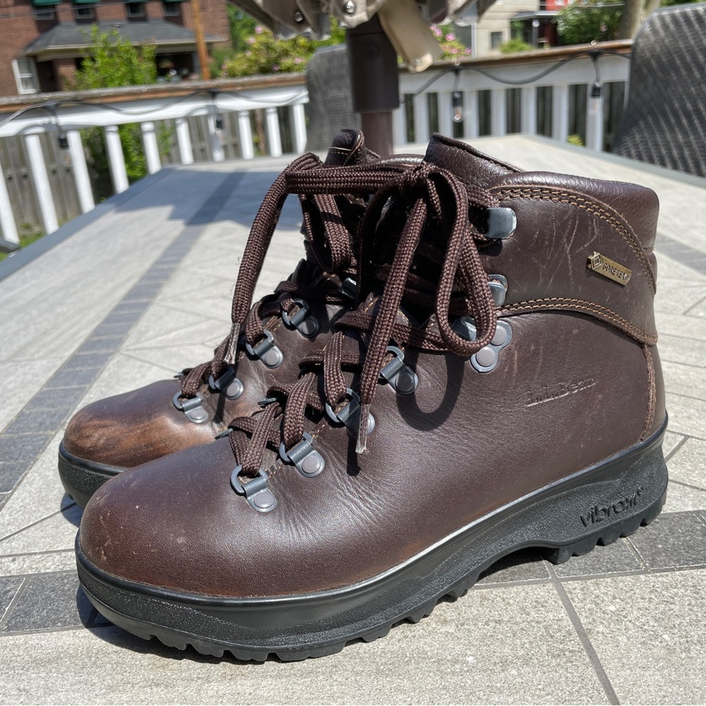 LL Bean Women's GORE-TEX Hiking Boots in Brown Leather (W's 6M)